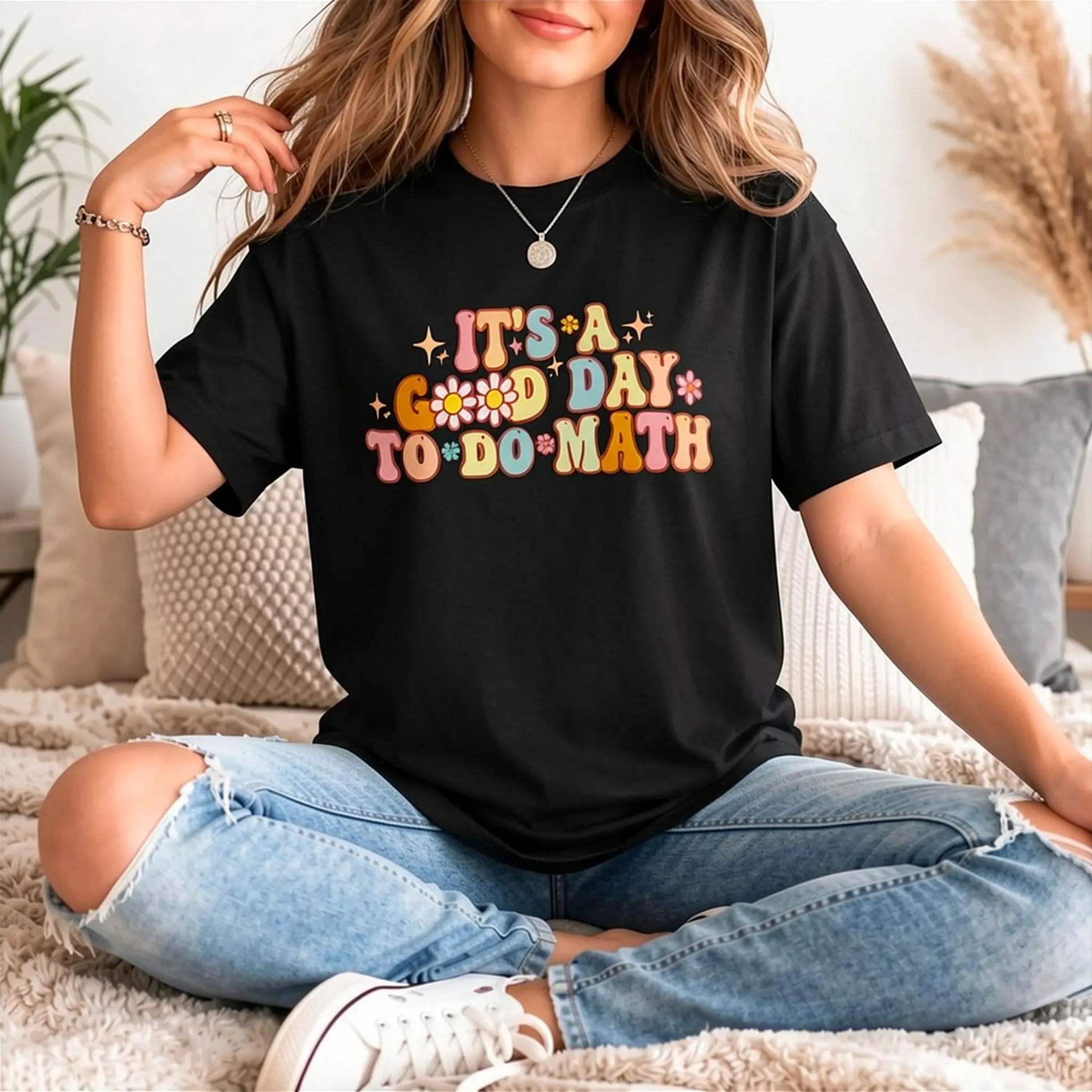 Women's Graphic Math Teacher T-Shirt - Crew Neck, Cap Sleeve, Criss Cross, Lightweight Cotton, Humorous 'It's a Good Day to Do Math' Slogan, Casual Oversized Classic Streetwear Top, L, Print, Cold Wash, Do Not Bleach