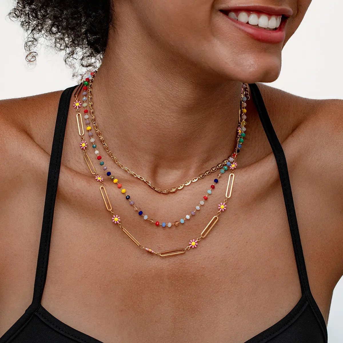 Women's 3-Layer Floral Beaded Daisy Necklace Set - Gold Stackable Paperclip Chain Choker, Bohemian Casual Wear Summer Costume Jewelry