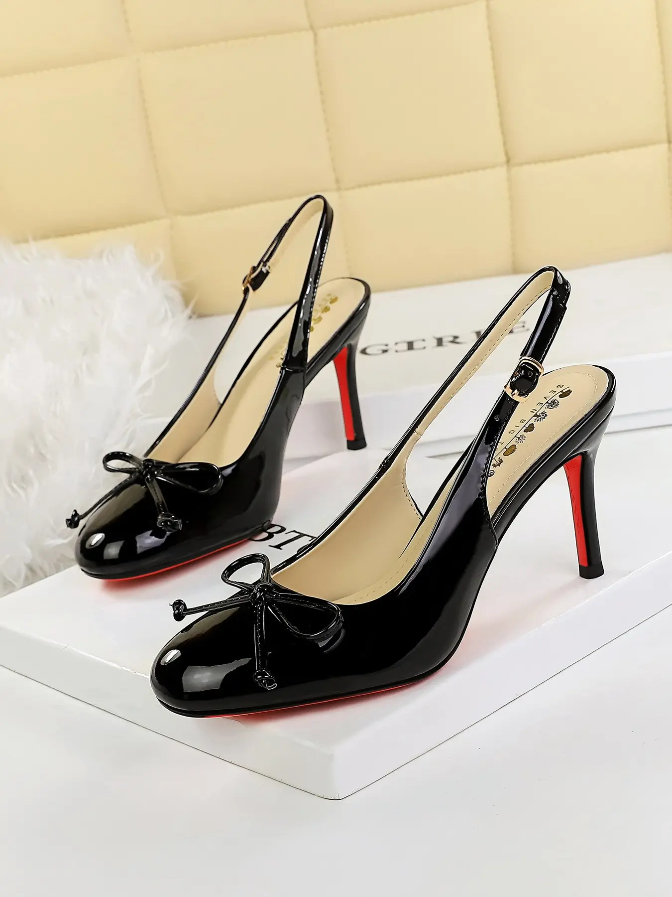French Style Round Toe Bowknot Decorative Low Heel Sandals, Sole Sexy Slim High Heeled Shoes for Women, Elegant Summer Footwear, Bowknot Design Sandals