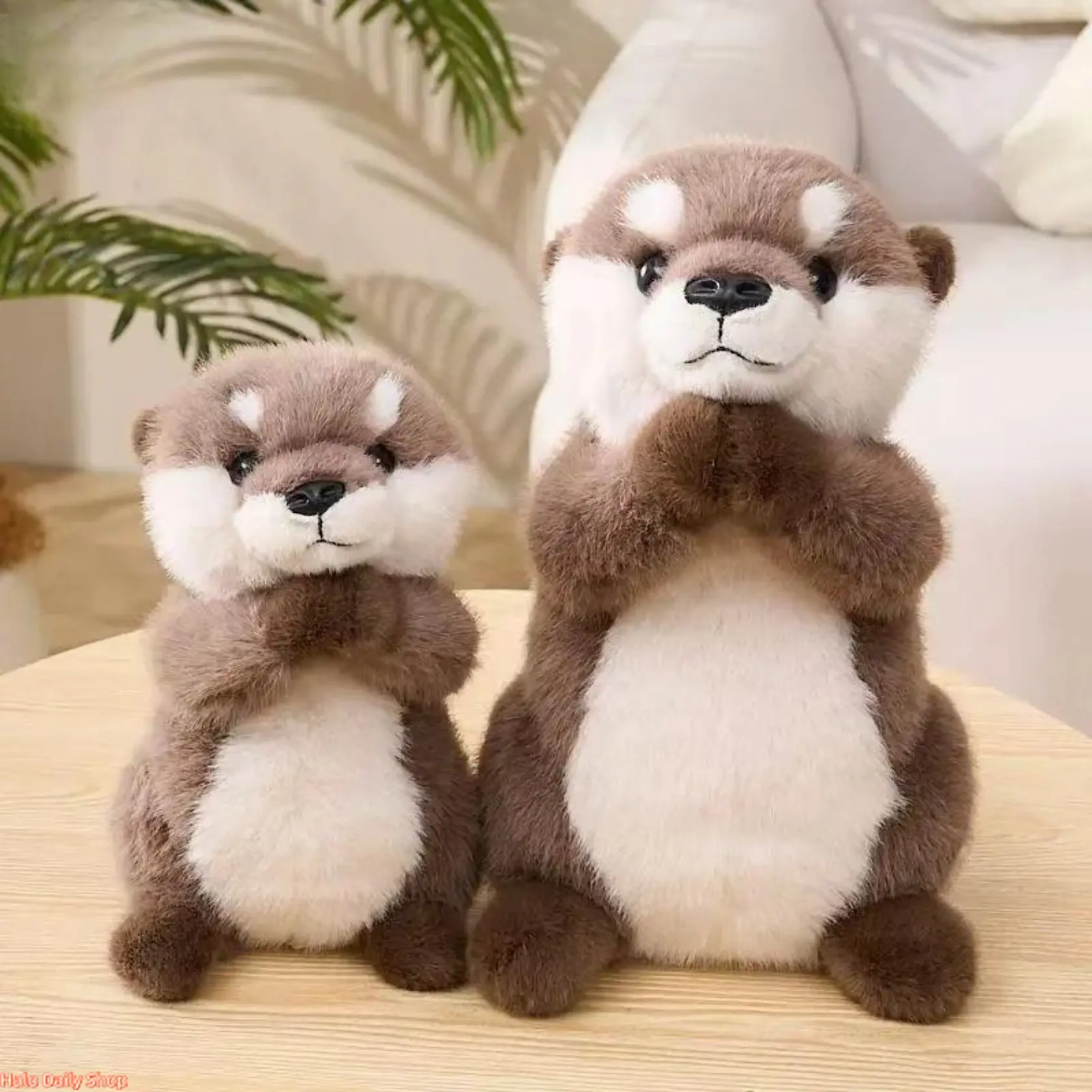 Sea otter plush—specially designed for throw pillows; it features an adorable look and a soft, fluffy, yet durable texture. It serves as both a cozy home décor companion and an irresistible cuddle toy.