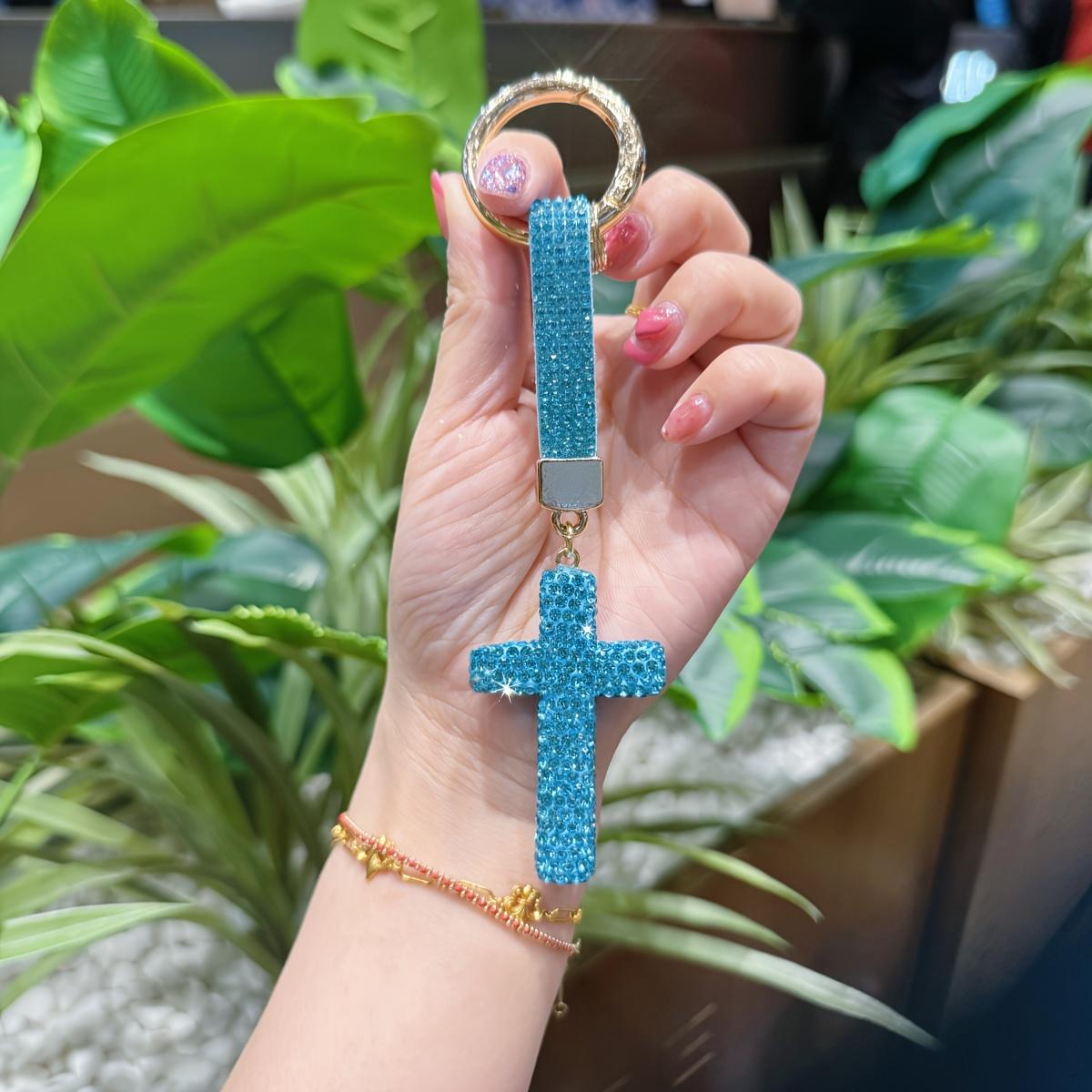 1Pc cross keychain lucky rhinestone sparkling keychain men's and women's car keyring rhinestone inlaid backpack pendant, alloy Easter gift first choice