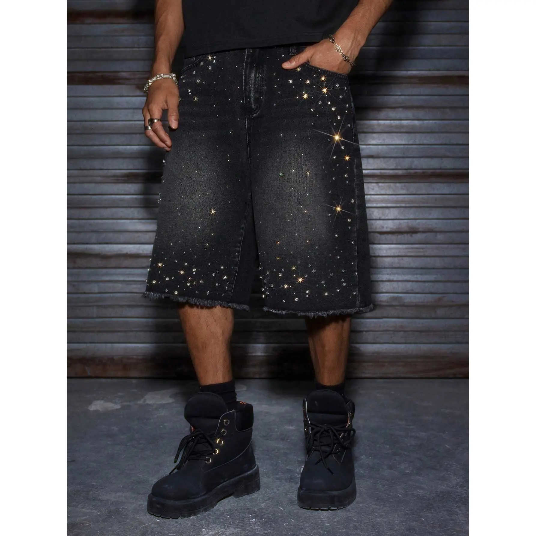 Men's Vintage Black Jean Shorts with Rhinestone Decoration, Washed Denim Shorts Straight Leg Relaxed Fit, Casual Hip Hop Streetwear Style Summer Jeans Pants, Classic Knee Length Shorts for Trendy Y2K Fashion Look