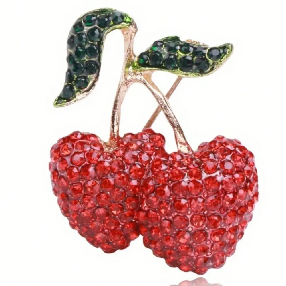 Exquistie Women Men Cherry Full Crystal Brooch Badges Fashion Creative Fruit Shining Boutique Decoration Pin Jewelry