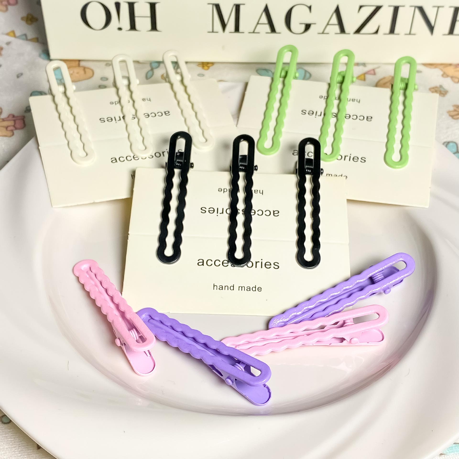 (Random Default Gift) 6cm Duckbill Clip Hairpin DIY Base Wave Clip Broken Hair Clip Bangs Clip Seamless One-word Clip Non-damaging Hair Accessories