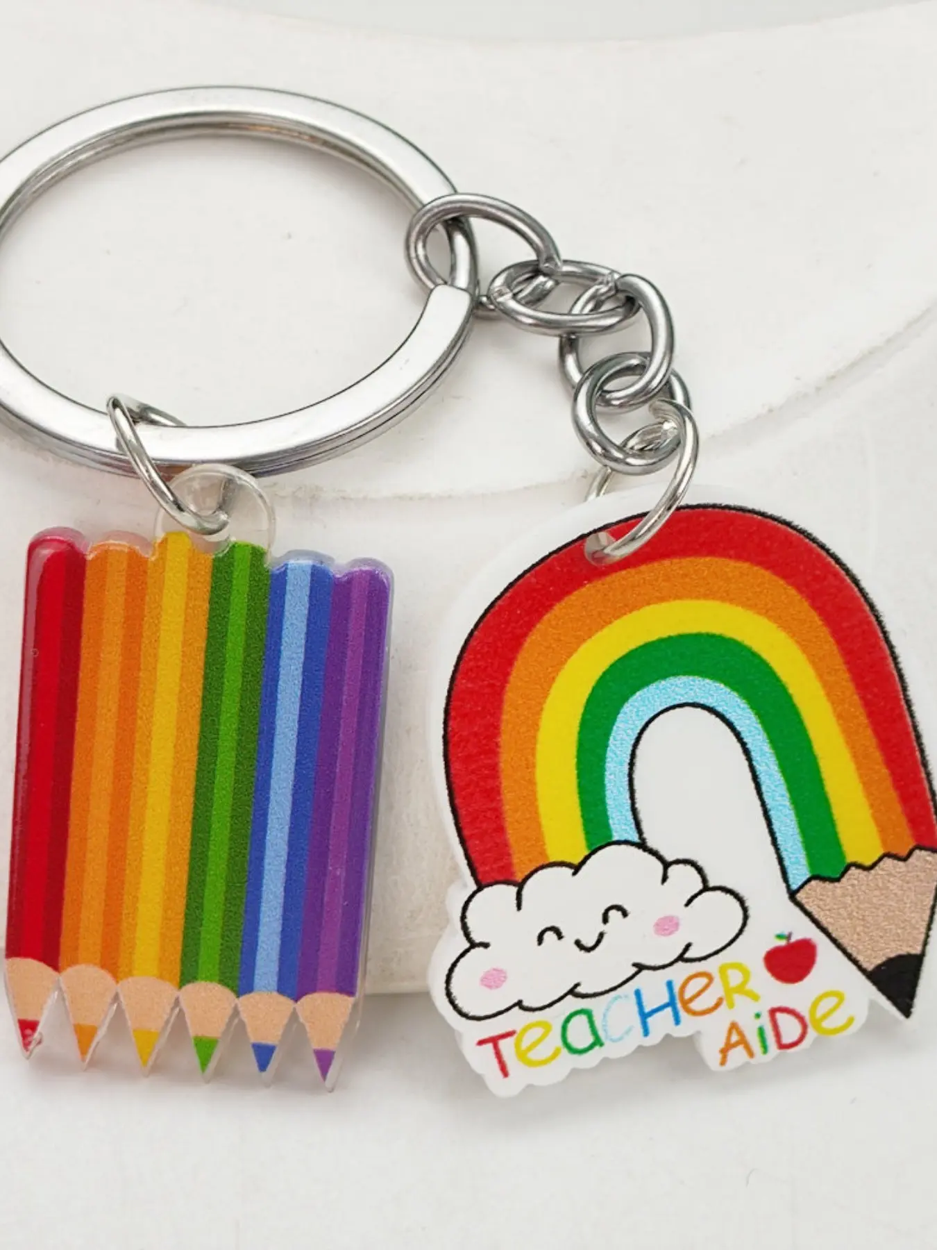 Fashionable Graduation Season Pencil Rainbow Letter Teacher Keychain, Teacher's Day Gift Keychain, Acrylic Pen Rainbow Cloud Keychain