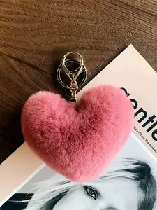 Plush Heart Bag Charm, Soft Rabbit Fur Style, Metal Lobster Clasp, Ideal for Bags, Keys, AirPods, Perfect Gift for Graduation, Best Friend Birthday