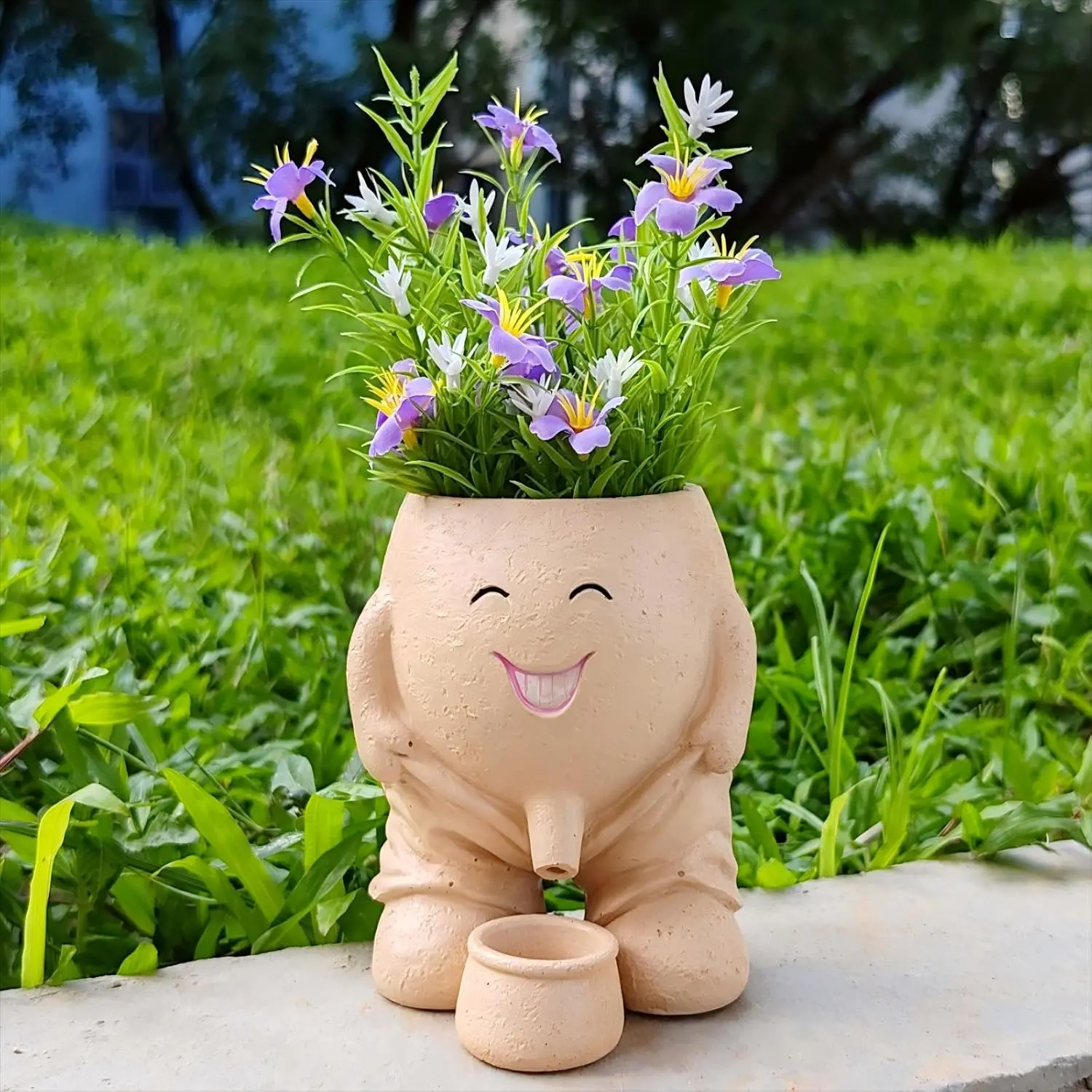 Funny Smiley  Planter, Whimsical Flower Pot with Drainage Spout, Cute Succulent Planter for Indoor and Outdoor,Mother's Day   for  Lovers