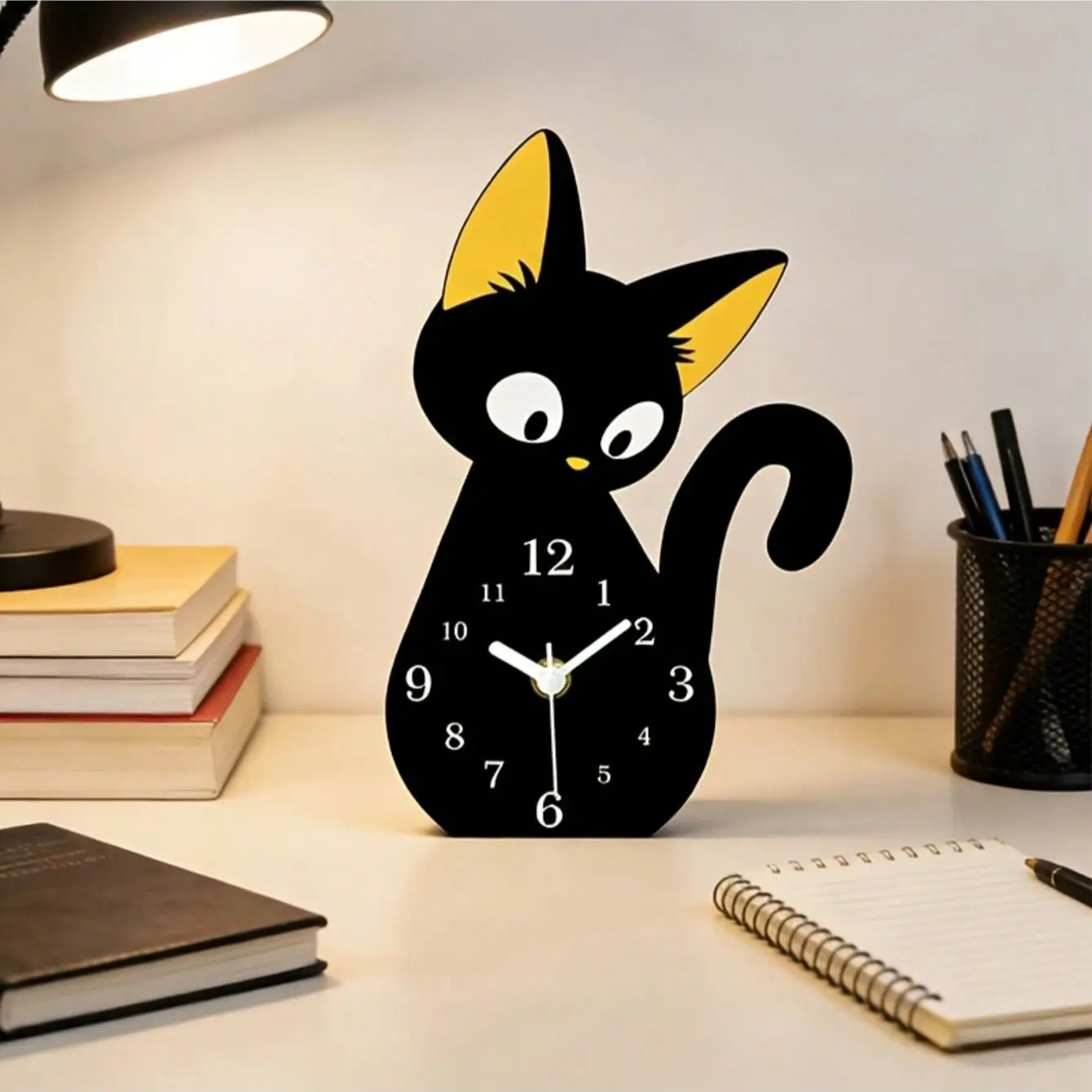 Creative Cartoon Cat Desktop Clock, Quiet Silent Wall Clock, Home Decor for Living Room, Bedroom, Kitchen, Office, Pet Shop, Moving Gift, Birthday Gift