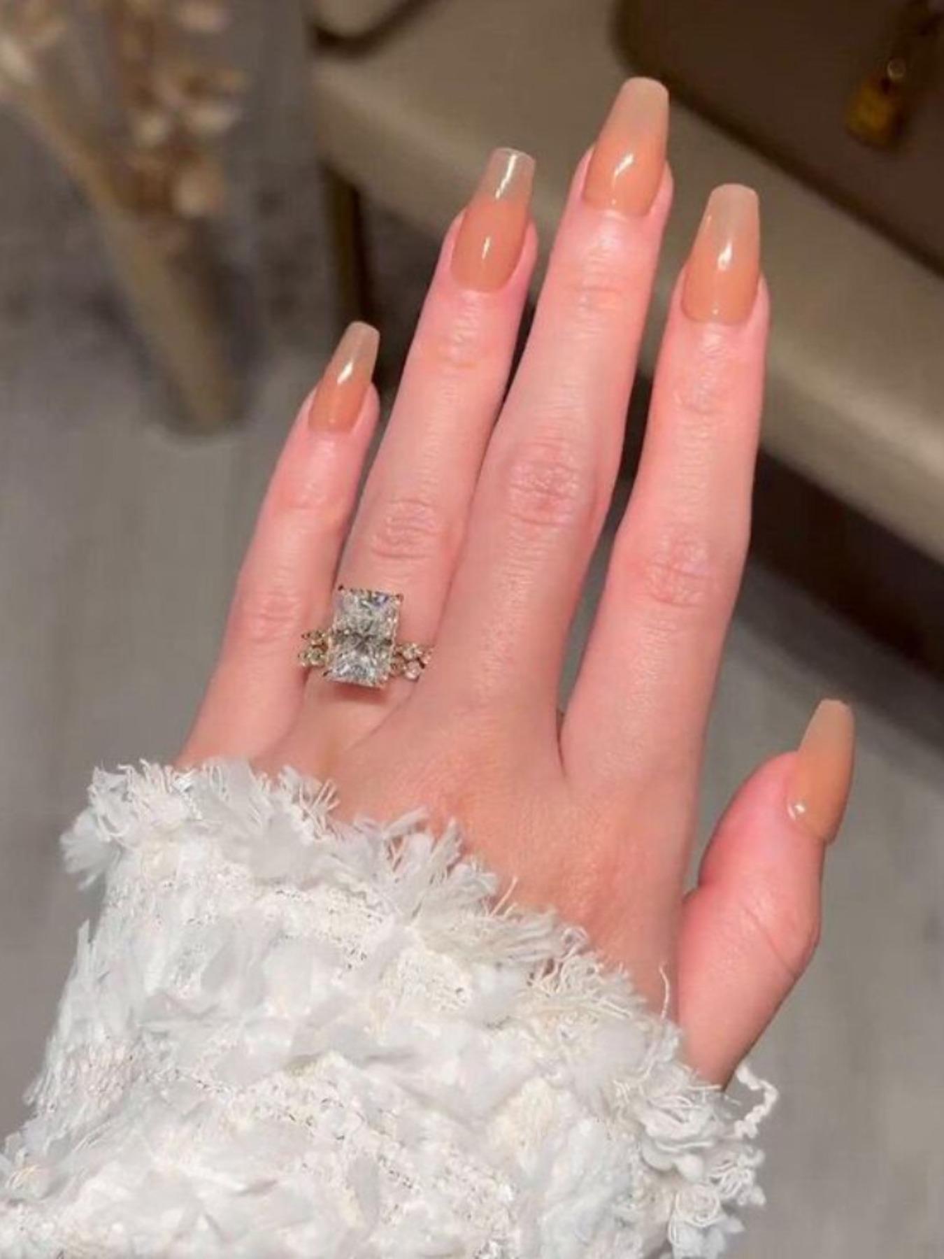 Elegant Women's Fashion Rings Set, Classic Style with Zirconia Decoration, Perfect for Valentine's Day, Weddings, Birthdays & More