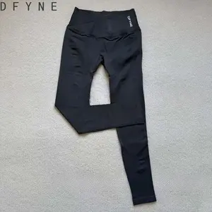 DFYNE Move Crossover Seamless Leggings – V-Front Glute Enhancing Gym Tights