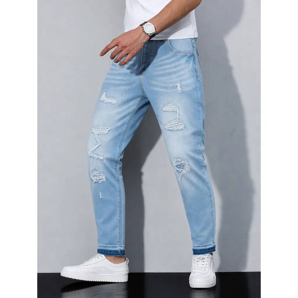 Men's Vintage Light Blue Ripped Jeans, Casual Tapered Fit Denim Pants with Distressed Details, Washed Finish and Classic Five-Pocket Design, Fashion Streetwear Trousers for Daily Wear, Parties and Outfits