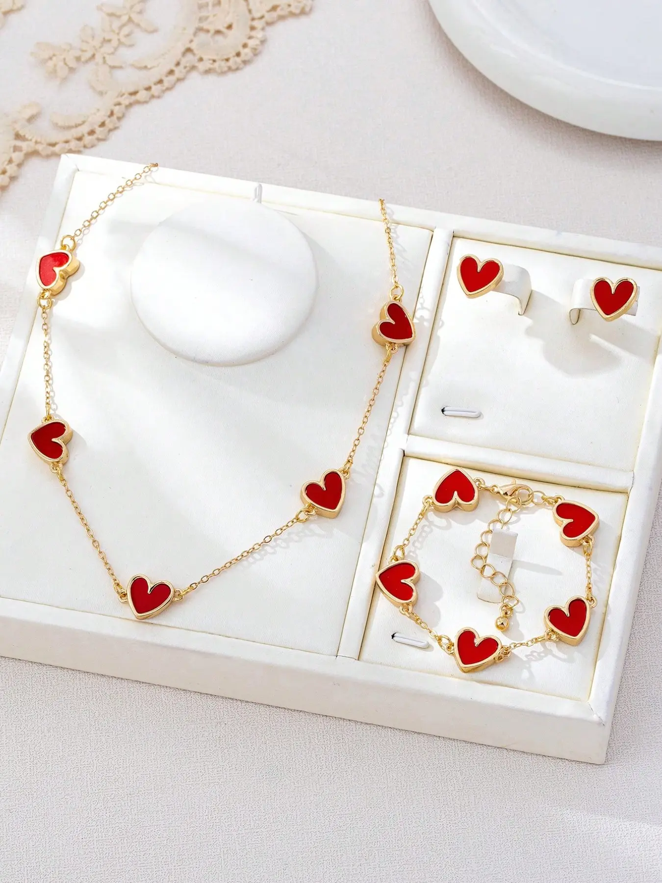 Elegant Heart-Shaped & Jewelry Set, Heart Shine Set, Includes Necklace, Bracelet, Earrings, Perfect Gift for Women, All Seasons
