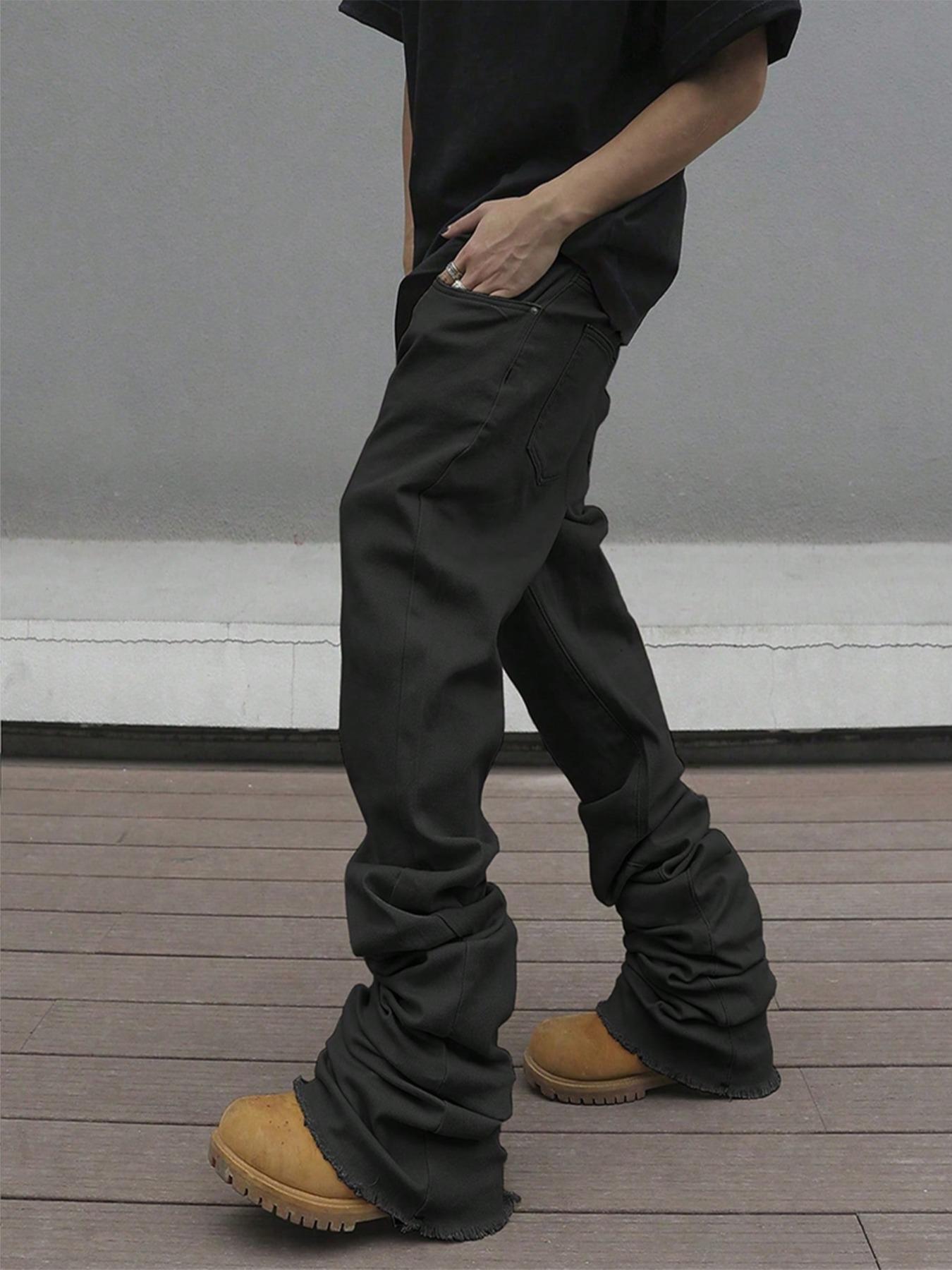 Men's Plain Solid Color Button-Fly Flared Jeans Pants - Slim-Fit & Casual Streetwear Style, Comfortable with Pockets, Featuring Frayed Cuff Design. Suitable for Daily Wear; Also a Versatile All-Season Bottom for Men (Extended Fit)