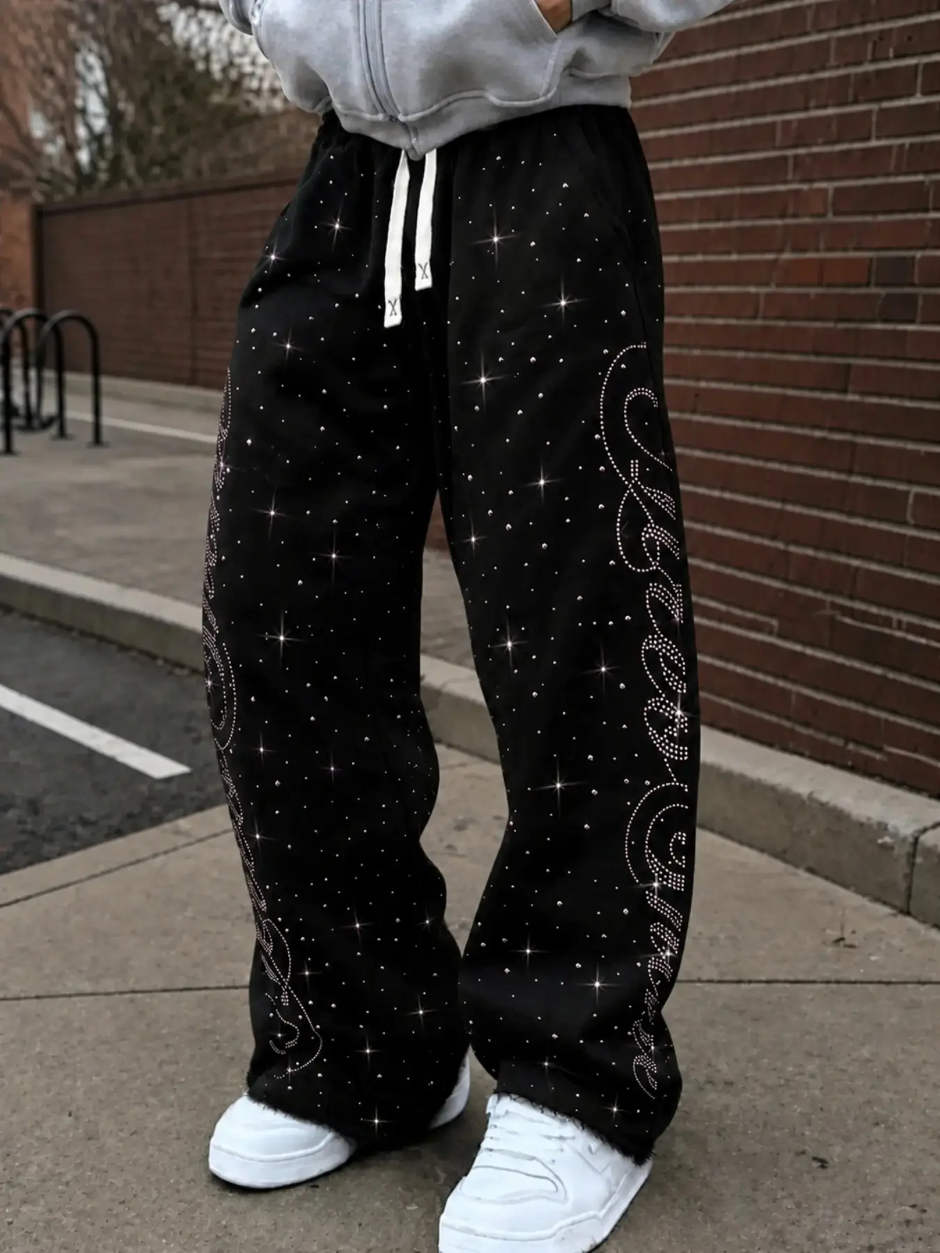 Men’s Rhinestone Wide Leg Loose Sweatpants, Sparkle Graphic Drawstring Baggy Pants, Y2K Streetwear Trousers, Long Regular Fit, H Type Silhouette