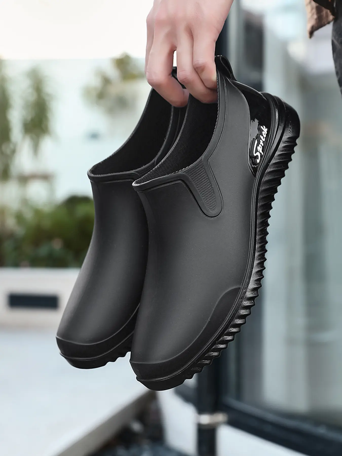 Men's Daily Commute Color Block Rain Boots, Black Upper Green Sole Letter Label Low Cut Slip On Waterproof Footwear