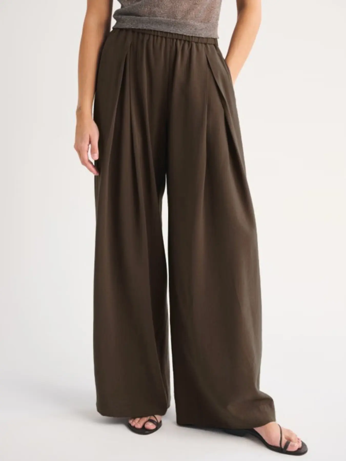 Women's Elastic Waist Pleated Wide Leg Casual Pants, Flowy Loose Floor-Length Straight Leg Trousers, Office Wear Multi-Purpose Pockets Long Pants