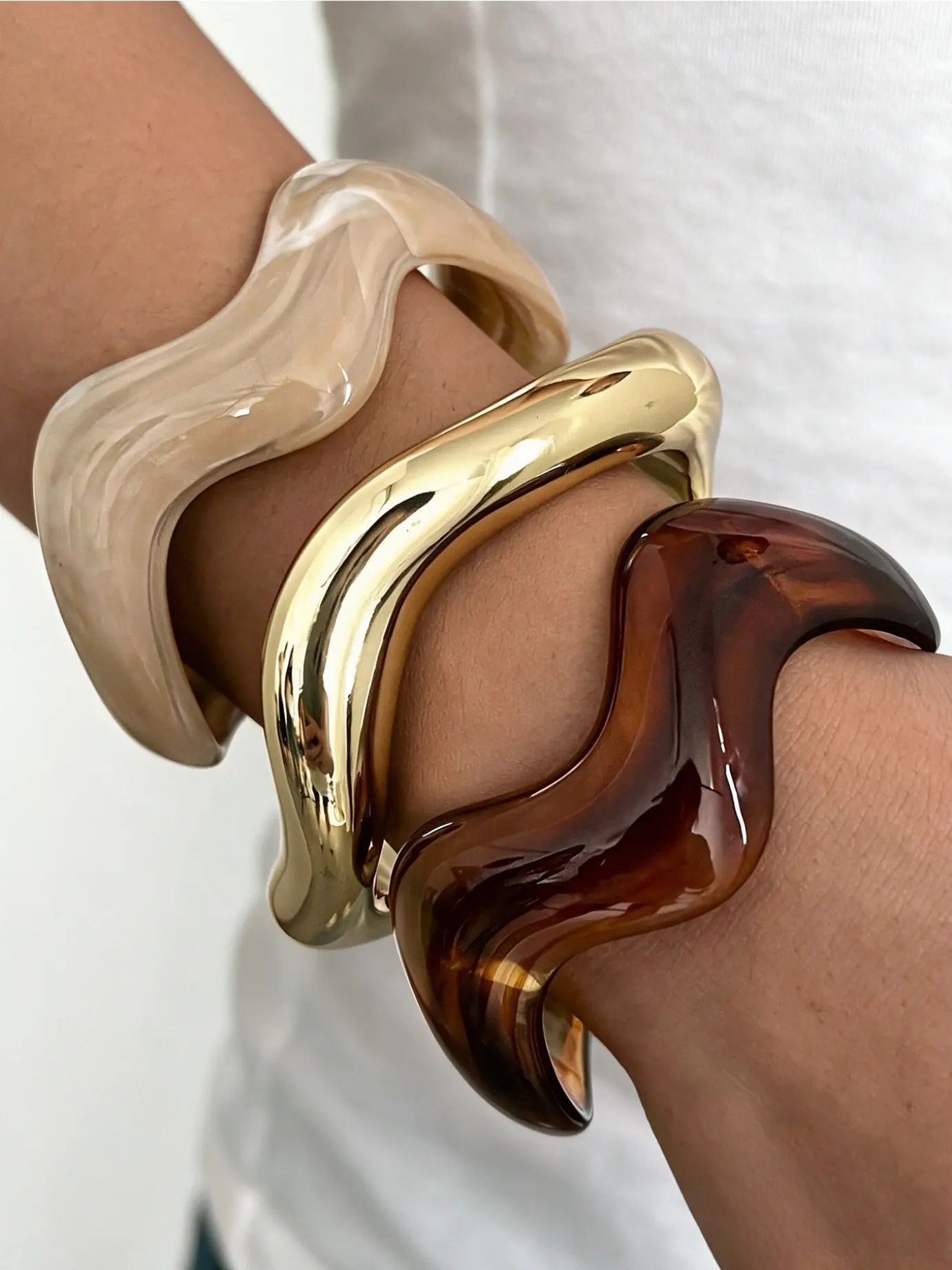 Vintage Resin Amber Acrylic Bangles Set, High Quality Bracelet, Fashion Multifunctional Jewelry for Women, Daily Wear and Party, Simple Design