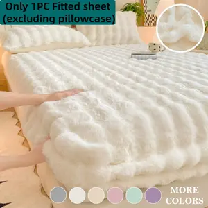 Ultra Soft Faux Rabbit Fur Plush Bed Cover – Elastic Fitted & Machine Washable, Skin-Friendly, Non-Shedding & No Fading, Perfect for Bedroom & Guest Room Comfort, Fluffy Cozy, Soft Warm Bedding, Home Décor for Comfort Seekers