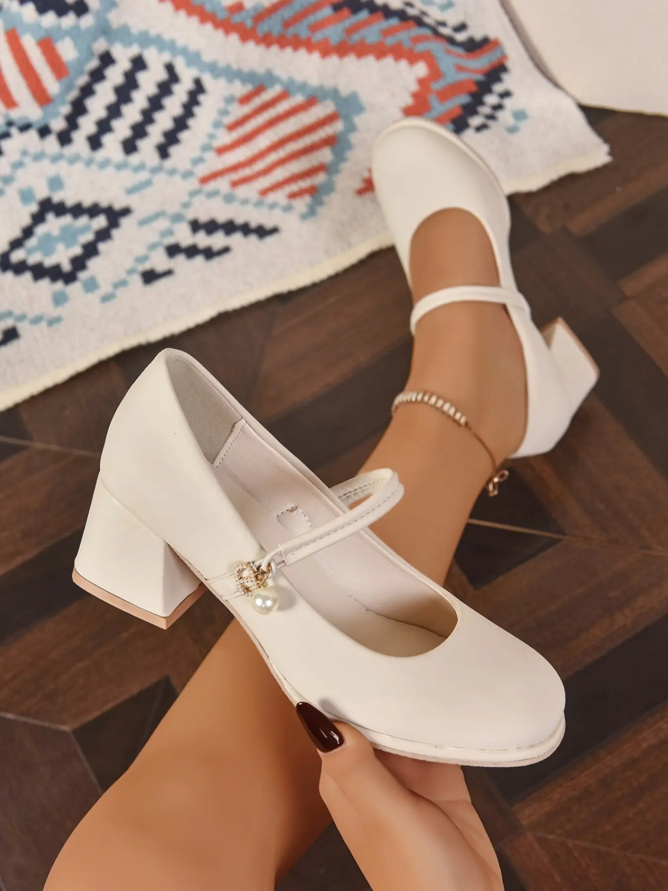 2026 Spring Summer New Ivory Mary Jane Heeled Shoes, Round Toe, Pearl Pendant, French Style, Classy, Casual, Office, Dating, Versatile Women's Shoes