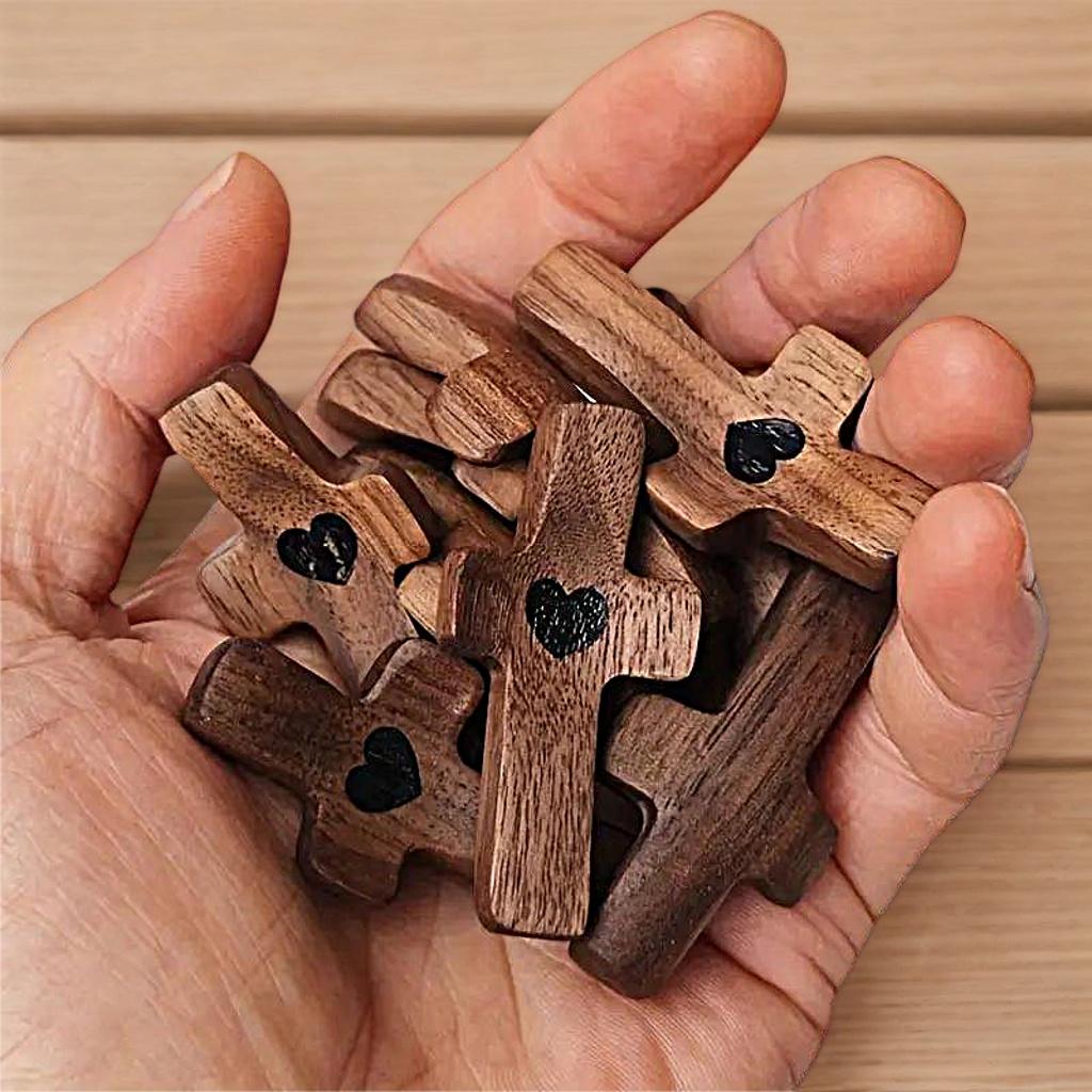 3/6/12PCS Pocket Wooden Cross, Encouragement Gift, Fingertip Stress Relief Gifts, Stress Relief Decoration, Christian Prayers For Handheld Use, For Personal Devotion, Family Prayer, Home Office Religious Decor, Stress Relief Accessory