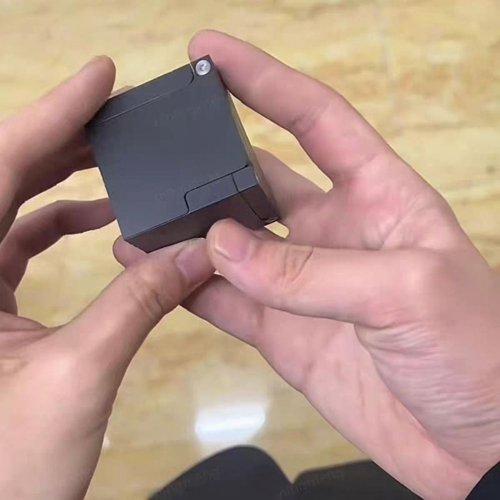 Plastic Kinetic Energy Ring Box Rotating Mechanical Deformation Jewelry Storage Display Box Creative Proposal Cube Boxes