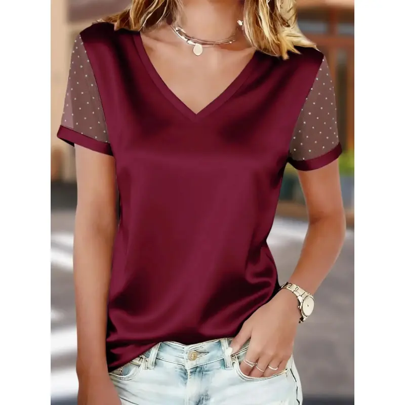 2026Elegant mesh velvet V-T-shirt, unique design, short-sleeved style, suitable various summer occasions, women's clothing