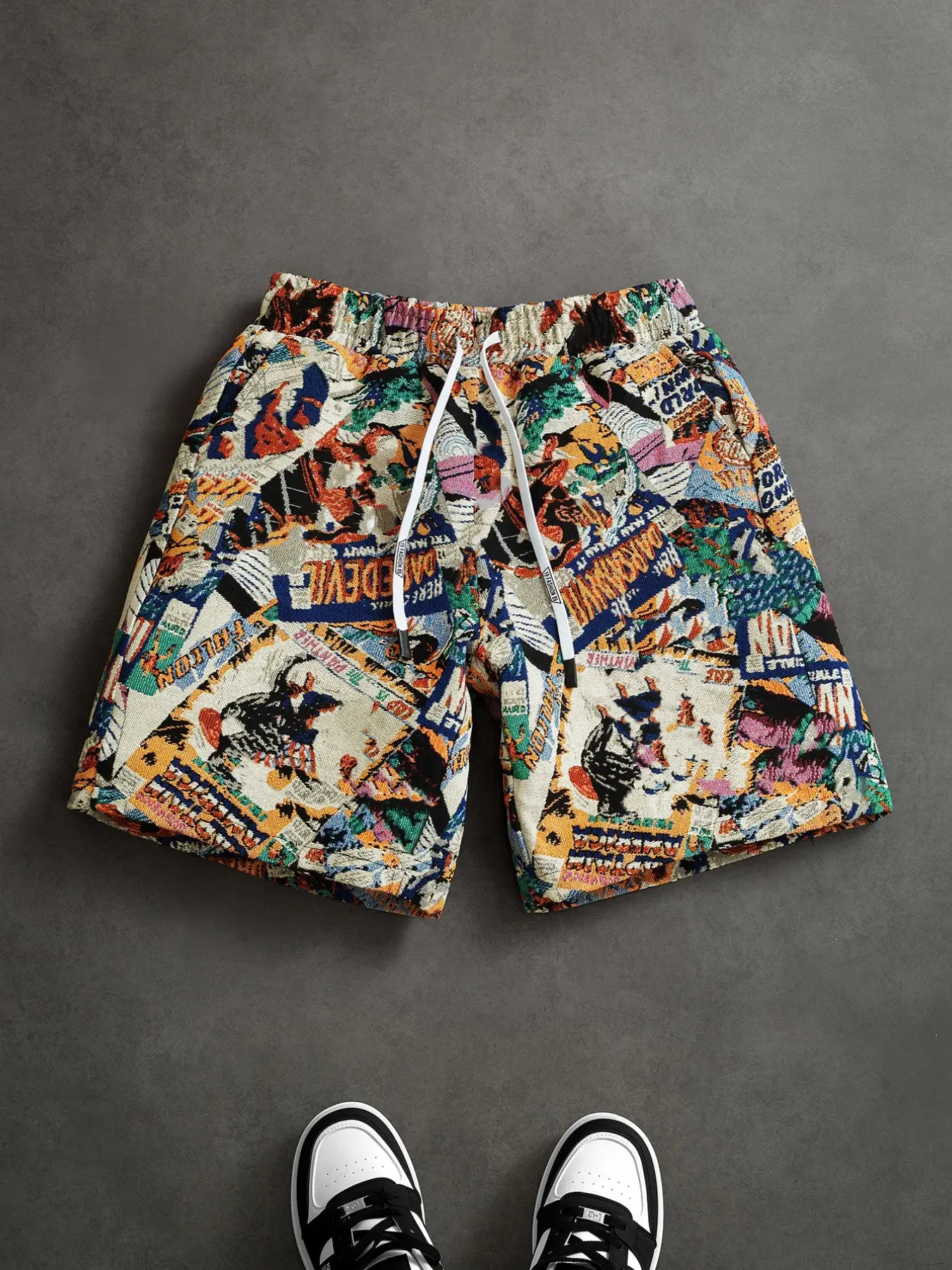 Men's Retro High Street All Over Print Shorts, Casual Breathable Loose-Fit Shorts with Drawstring Waist, Summer Essential Bottoms