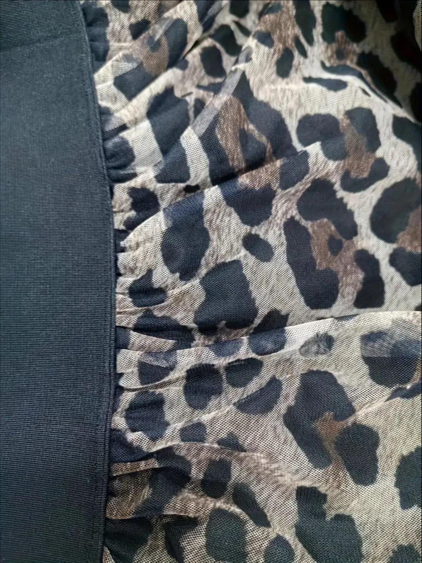 Women's Leopard Print Long Skirt, Elegant Casual Fitted A-Line Skirt for Daily Outdoor Wear, Ladies Bottoms for All Seasons