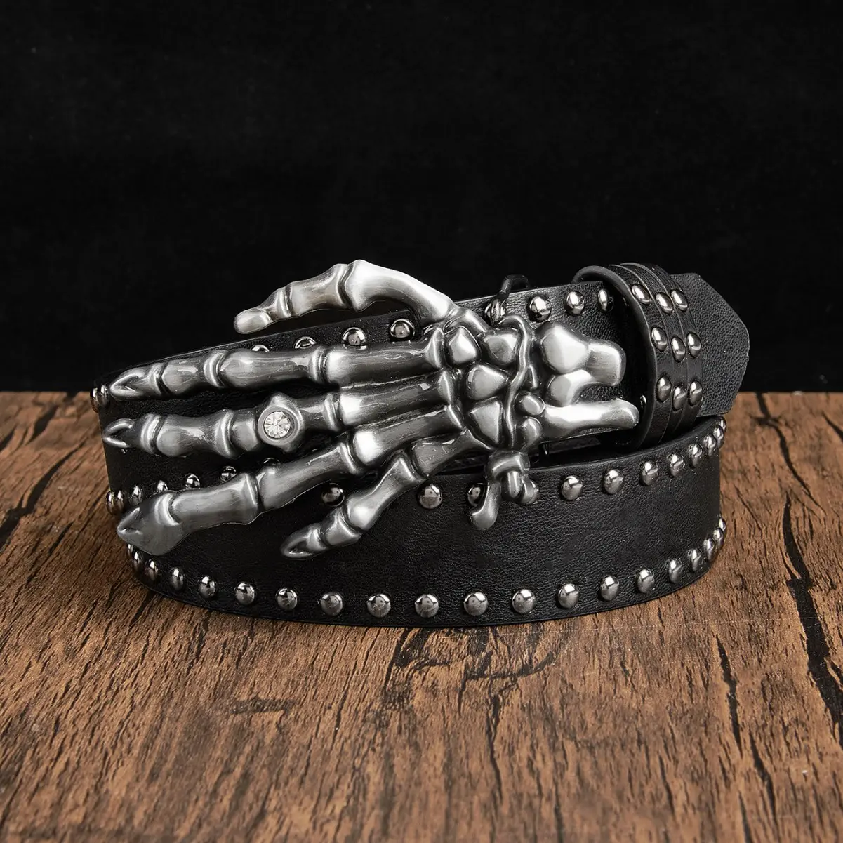 Unisex Gothic Punk Skeleton Ghost Hand Metal Buckle PU Leather Belt, Metal Rivet Trim Wide Waist Belt, Y2K Alt Street Decor Belt for Jeans & Dark Aesthetic Outfits