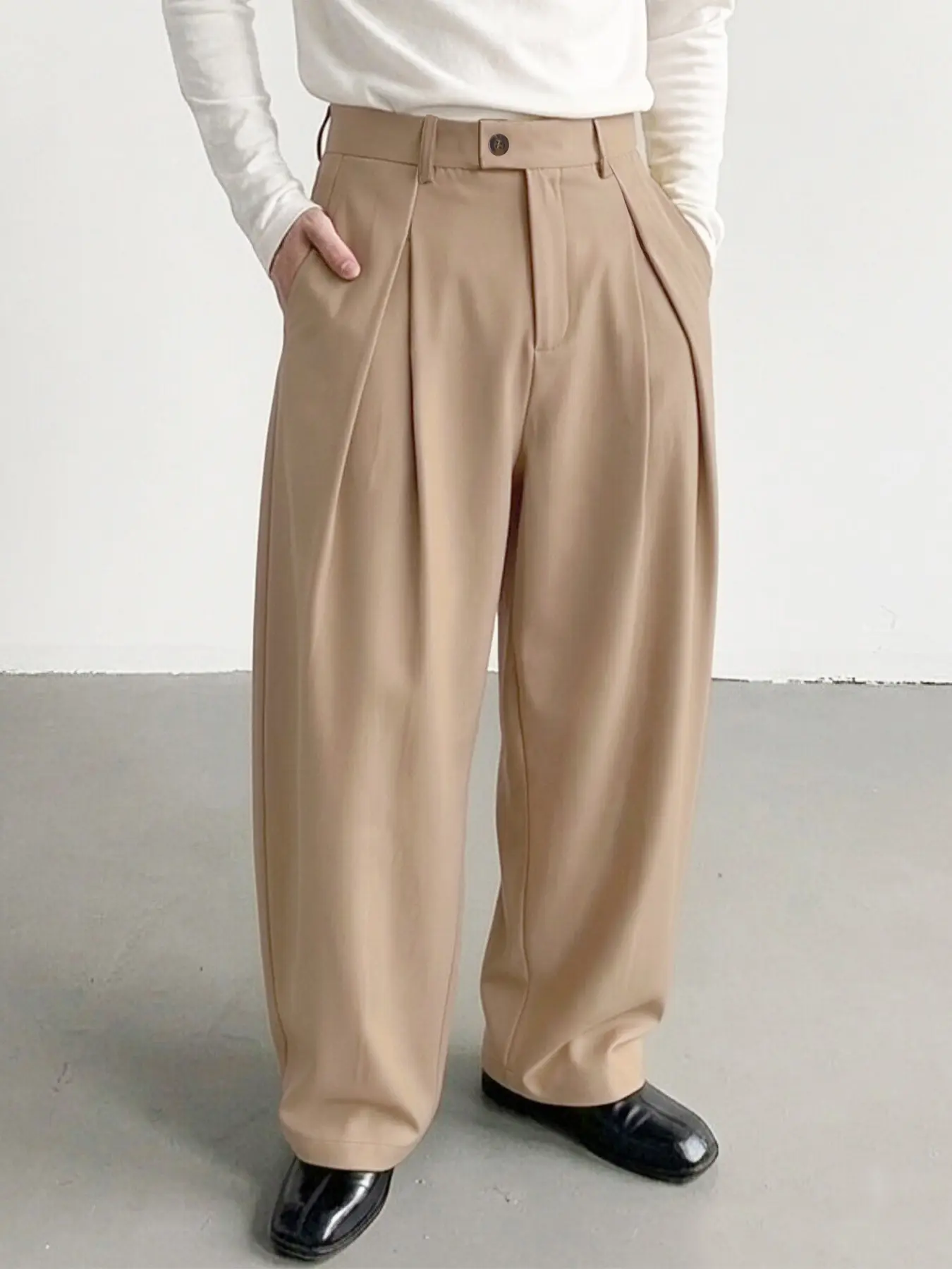 Men's Summer Lightweight Wide-Leg Suit Trousers, Pants, Korean Minimalist Style, Breathable Fabric, Casual Office Outfits, Loose Cut to Hide Flaws & Slim Figure