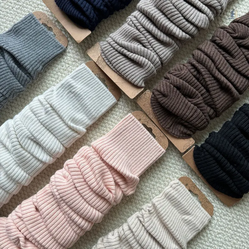 White Knitted Leg Warmers, Thick Vertical Stripe Boot Cuffs, Simple Stackable Sock Covers, Soft Calf Sleeves for Yoga, Daily Outfit Matching