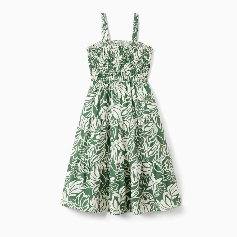 PatPat Family Matching Leaf Print Short-sleeve Shirt or Halter Dress Green Set Spingtok PatPat Family Matching Leaf Print Short-sleeve Shirt or Halter Dress Green Set Spingtok