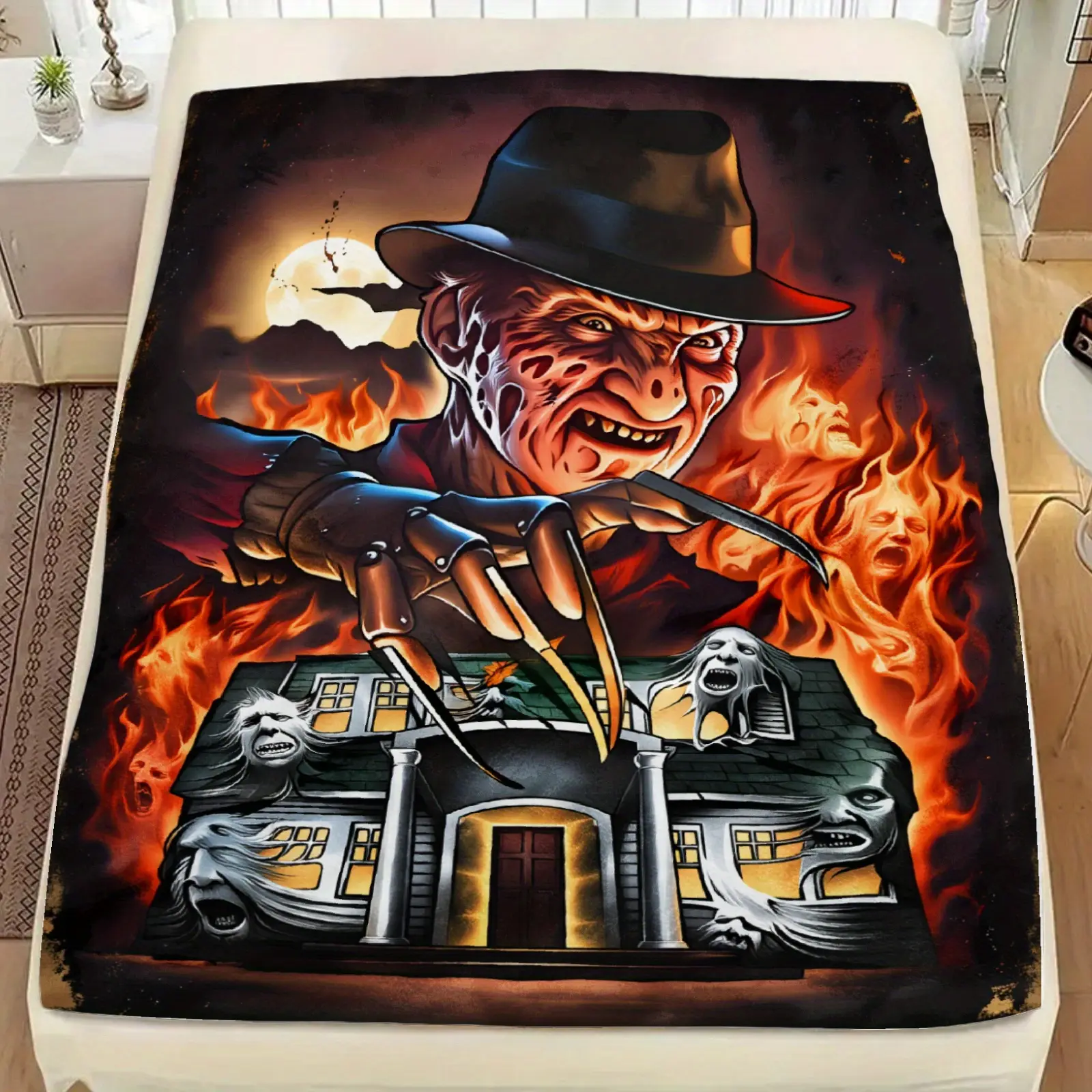 1pc Freddy Krueger Horror House Blanket Soft Warm Flannel Bedspread with Iconic Freddy Krueger Flames Design Nightmare on Elm Movie Theme All-Season Couch Bed Camping Gift for Fans