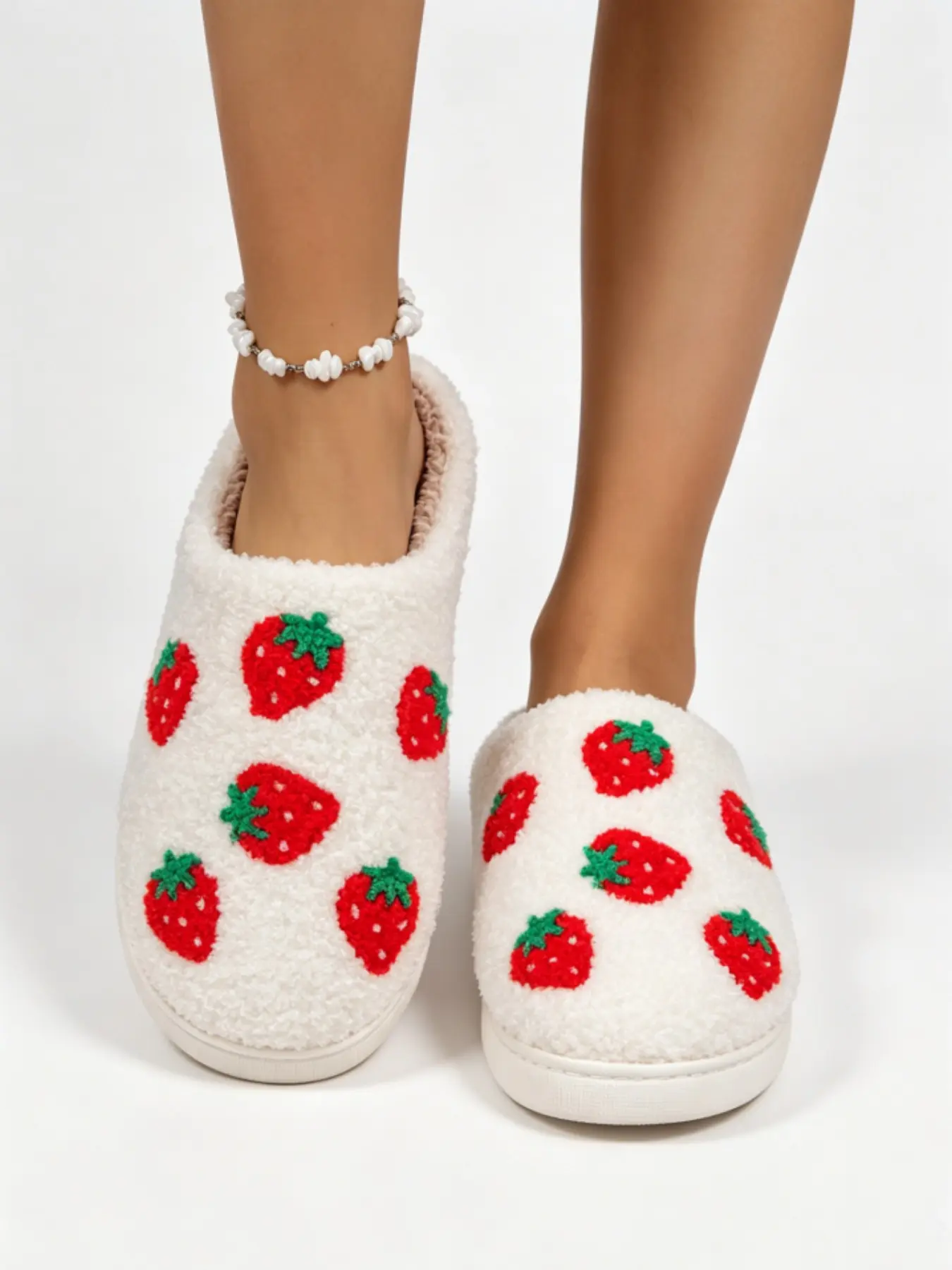 Women's Cute Strawberry Plush Cozy House Slippers, Fashion Non-Slip Comfortable Home Mules, Cozy Atmosphere Indoor Shoes, All Seasons Casual Style