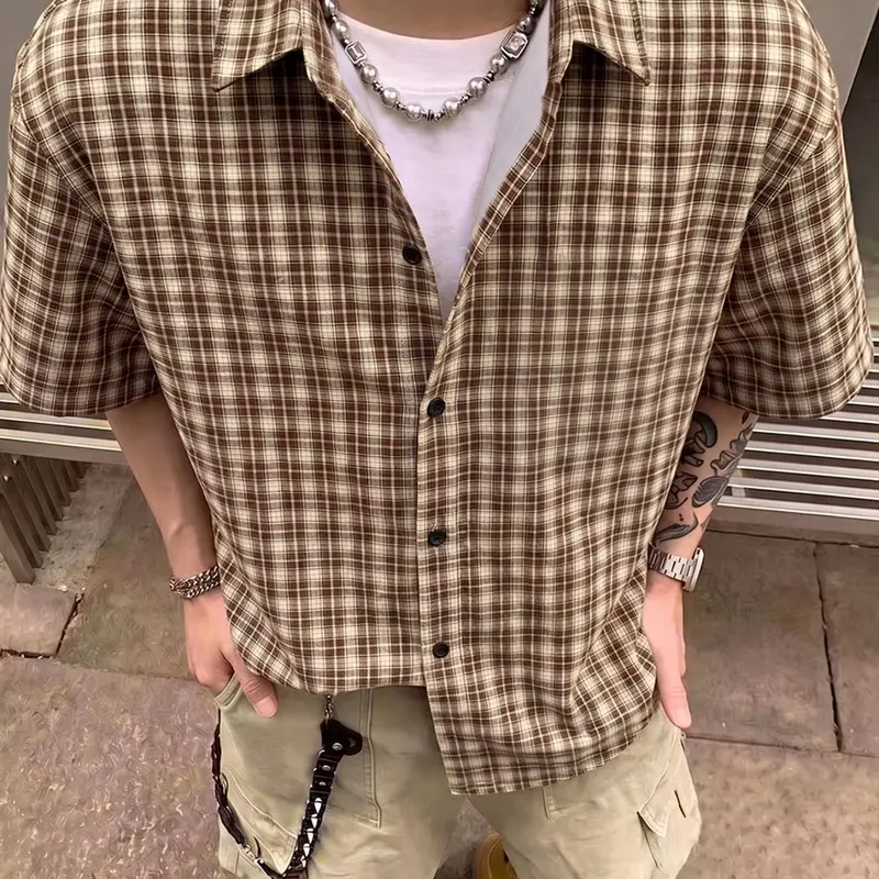 Men's Brown Beige Plaid Short Sleeve Casual Trendy Button Up Shirts, Relaxed Fit Loose Button-Up, Lightweight Breathable Tropical Summer Top for Street Style, Daily Wear & Vacation, Casual Summer Clothing