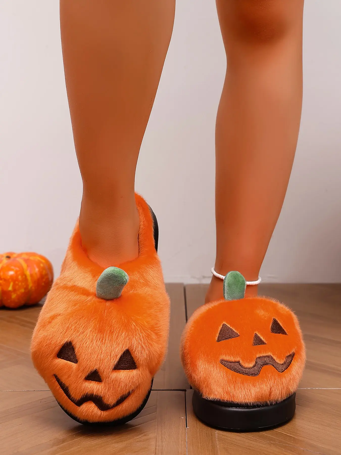 Pumpkin Shape Plush Slippers, Fall & Winter Eva Sole Non-Slip Indoor Shoes, Unisex Warm Cotton Home Footwear, Medium Width Casual Style
