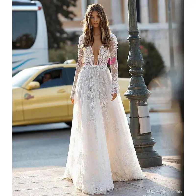 2025WOMEN'SweddingdresssexylacelongsleevevacationeveningpartydressgownWomenswearComfortengagementdressesWhiteFestivalweddingguestoutfitElegantHalterNeckBridesmaidDress