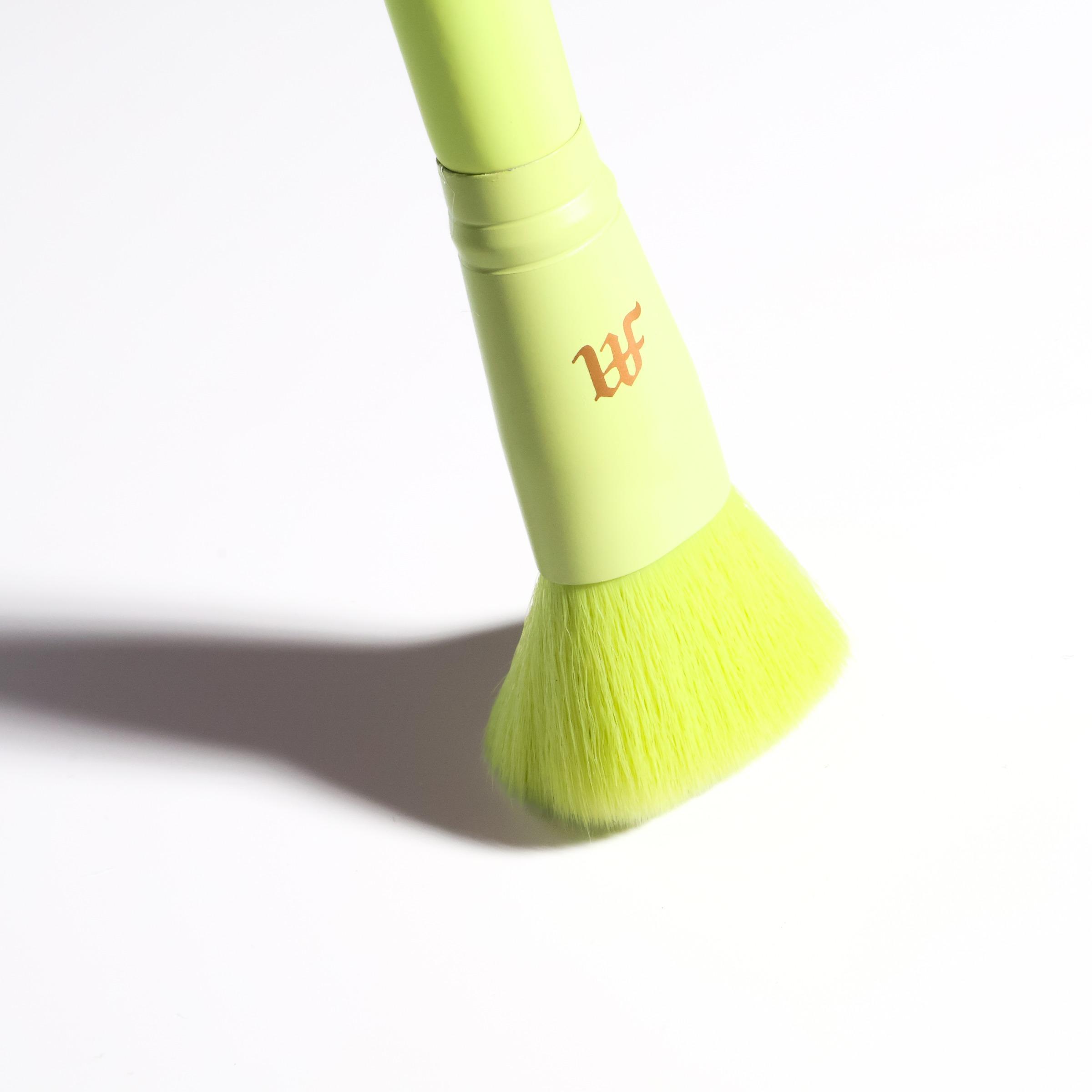 Double Ended Makeup Brush, 1 Count Professional Makeup Brush, Multifunctional Makeup Brush, Makeup Tool for Blending Liquid, Cream and Powder Cosmetics, Beauty Duo Brush #TOP PICKS