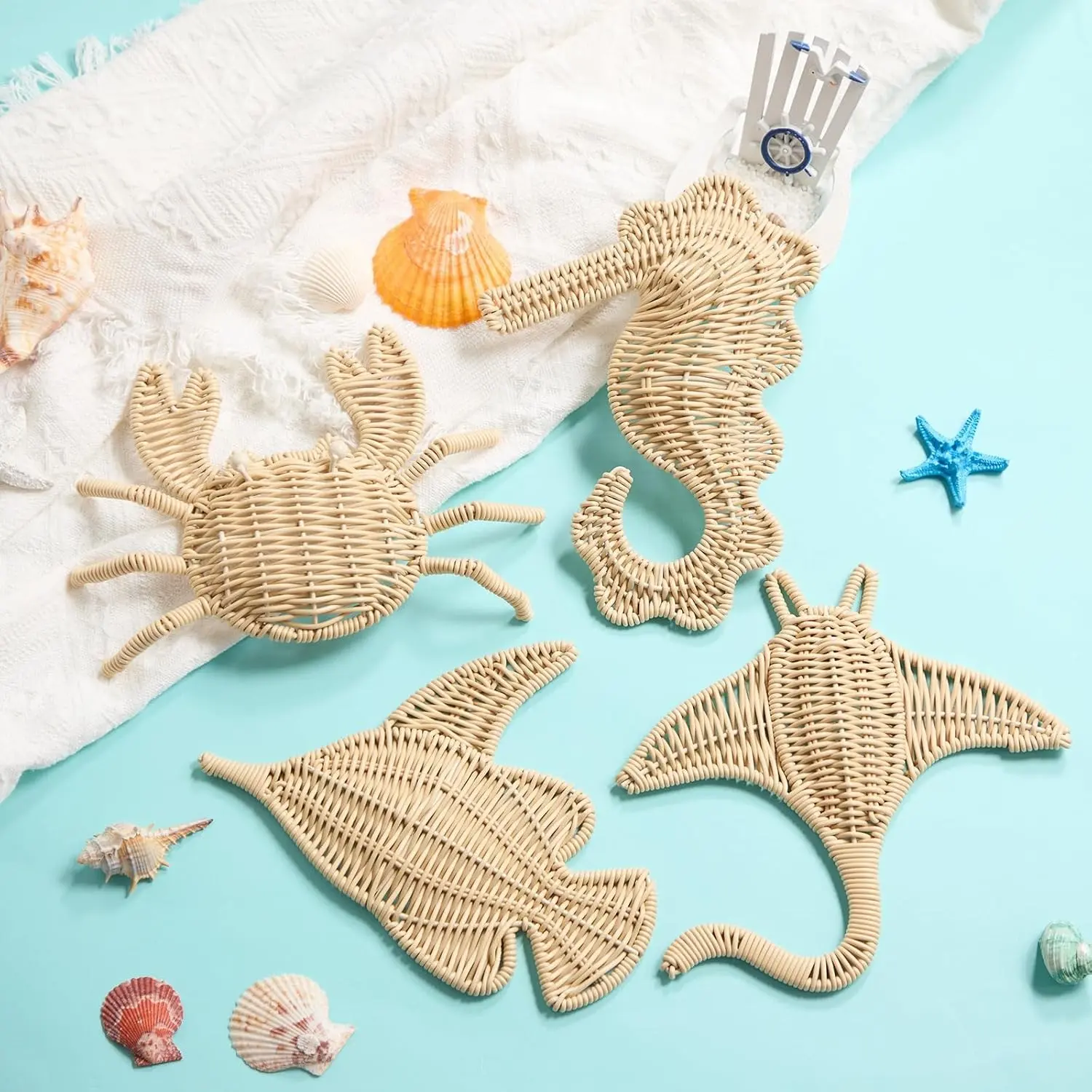 4 Pcs Wicker Sea Wall Decor Fish Stingray Crab Seahorse Hanging Decors Handmade Wicker Beach Ocean Theme Ornaments Coastal Nautical Sculpture for Boho Bathroom Indoor Outdoor Wall Art