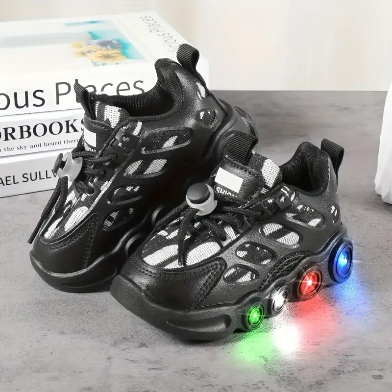 Girls' Fashionable Light-Up LED Casual Wear Trainers - EVA Soles, Non-Slip, Breathable PU & Fabric, All-Seasons, PVC-Free Round Toe Kids Sneakers