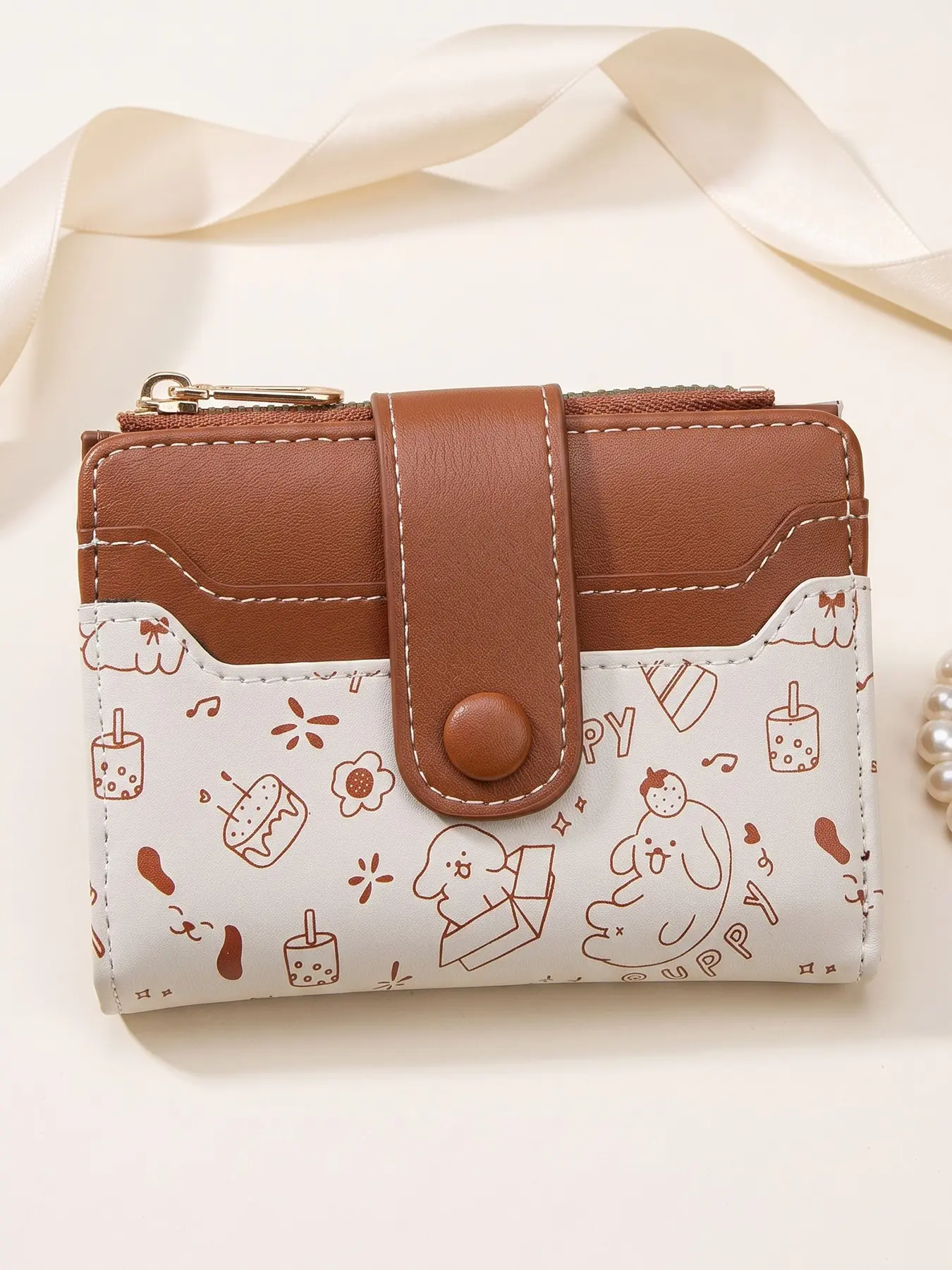 Cute Cartoon Short Wallet for Girls, Colorblock Multi-Card Holder, Portable Coin Purse, Daily Use ID Money Clip, Compact Design