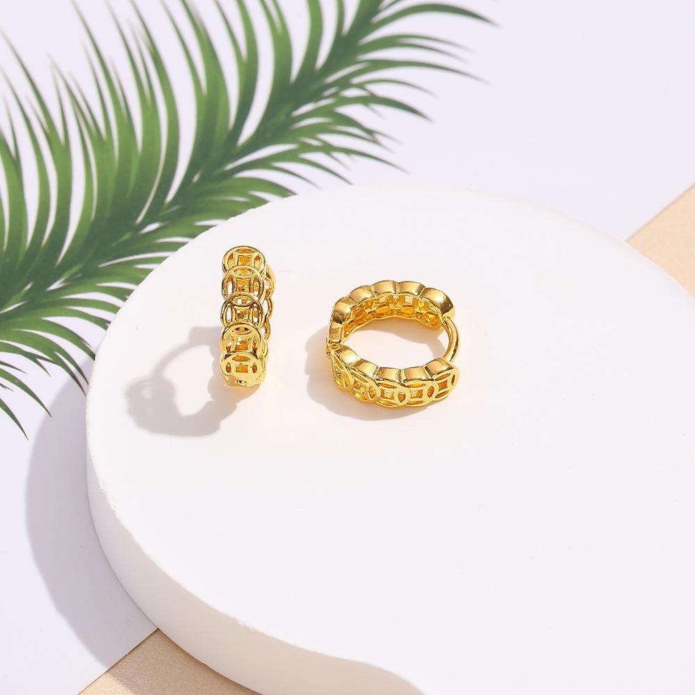 European and American retro style money earrings, versatile earrings, new fashionable plated hollowed-out copper coin ear buckles