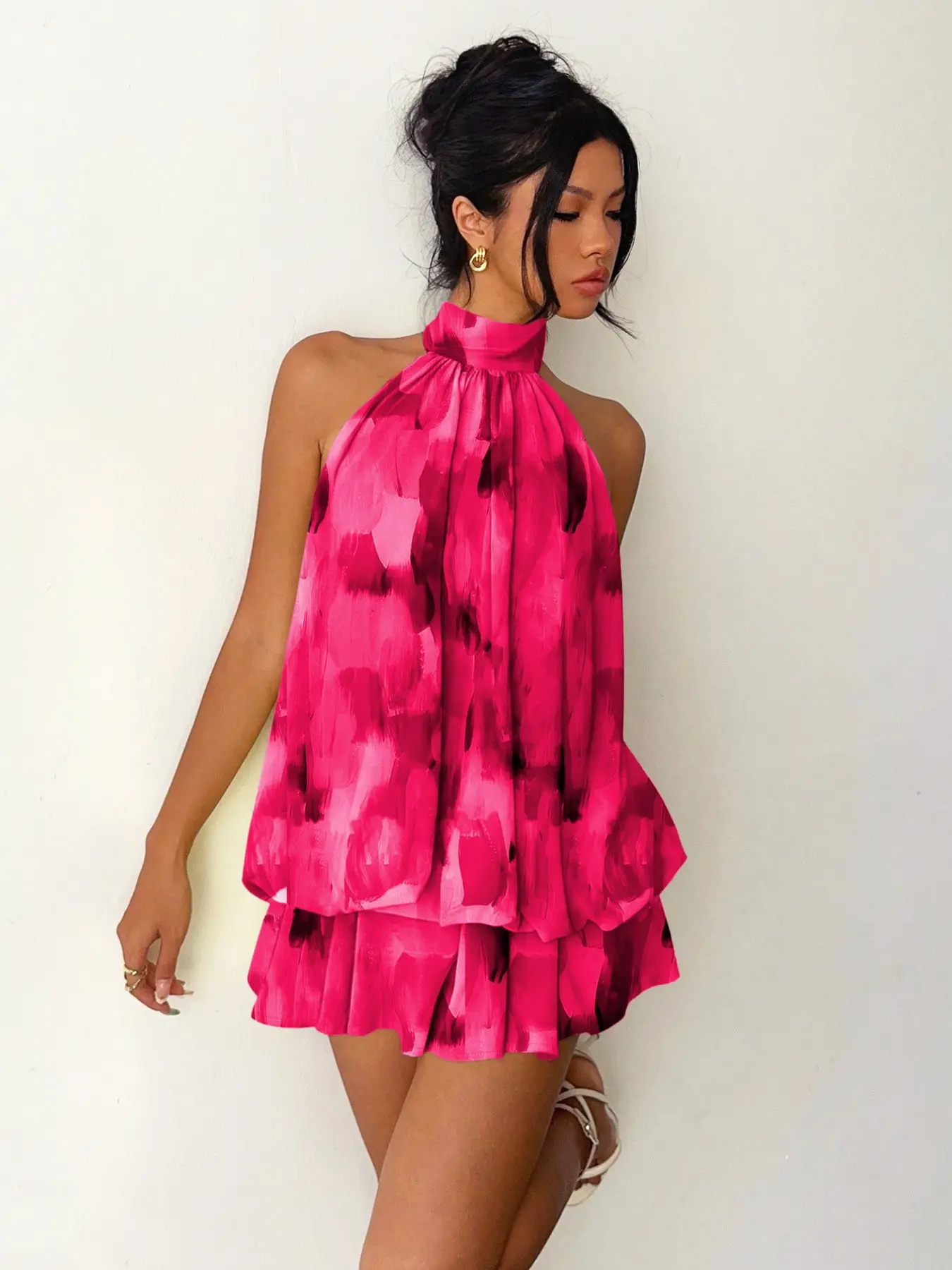 Women's Tie-Dye Halter Mini Dress, Sleeveless Layered Ruffle Hem Swing Sun Dress, Casual Vacation Loose Short Skirt, Chic