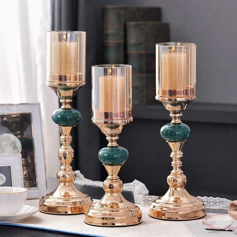 Solid Metal Cast Iron Candle Holders, Elegant Light-Luxury Retro Nordic Simple Design, Luxury Look Table Centerpieces for Home Dining Room Romantic Dinner Decor