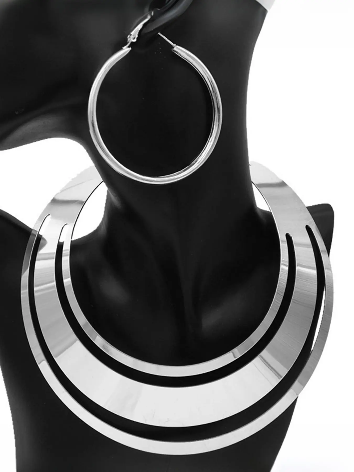 2Pcs African Statement Choker Collar Necklace Hoop Earrings Set for Women, Futuristic Metal Wide Torque Bib Choker Large Hoop Earrings Pack, Gold Silver Punk Runway Body Jewelry