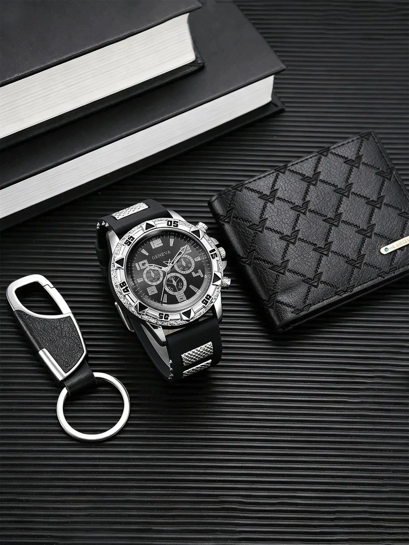 Men's Silicone Quartz Watch with Keychain Wallet Set, Round Case, Perfect Gift for Loved Ones, Daily Wear, Holiday Special Offer