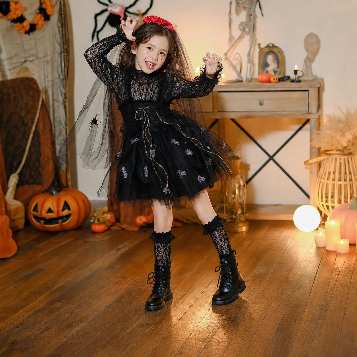 Women's Dark 3D Butterfly Decor Fluffy Mesh Ruffle Sleeveless Strap Mini Dress, Gorgeous Fairy Gothic Lolita Outfit with Golden Accessories for Halloween Cosplay & Themed Party, Light, Overall