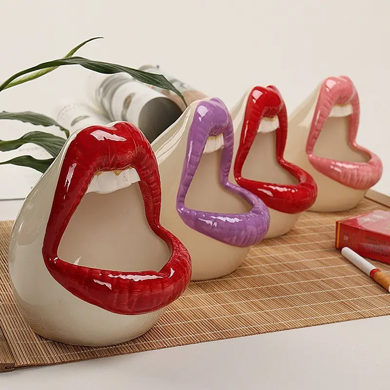 Living Room Lip Sensual Ashtray, Mini Decorative Ashtray, Resin Ashtray, Home Decoration Ornament, Elegant Indoor Accessory