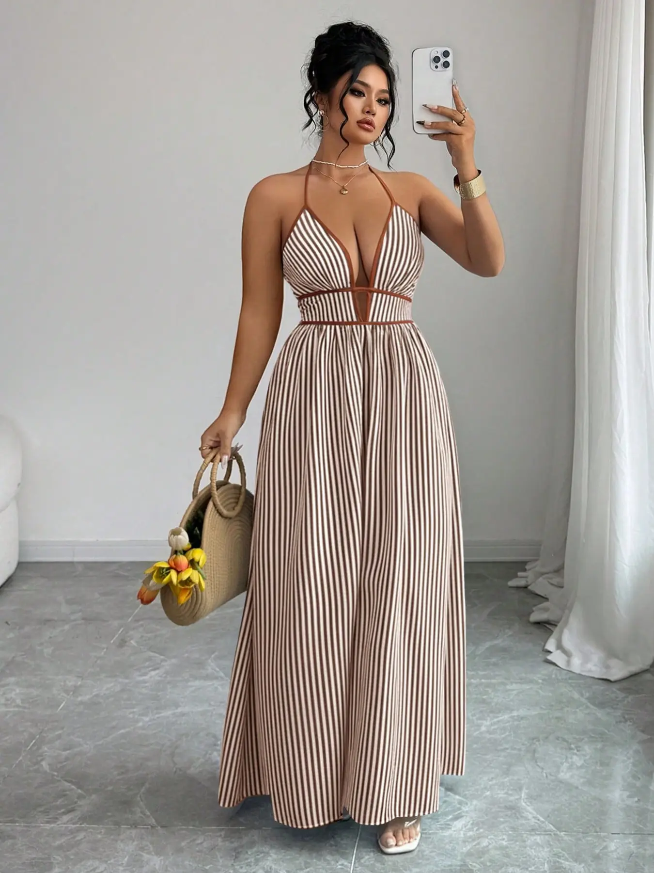 Elegant Vertical Stripe Backless Spaghetti Strap Long Dress, French Casual Vacation Style, Deep V Tie-Back Hollow Out Waist Flounce Dress, Plus Size Beachwear