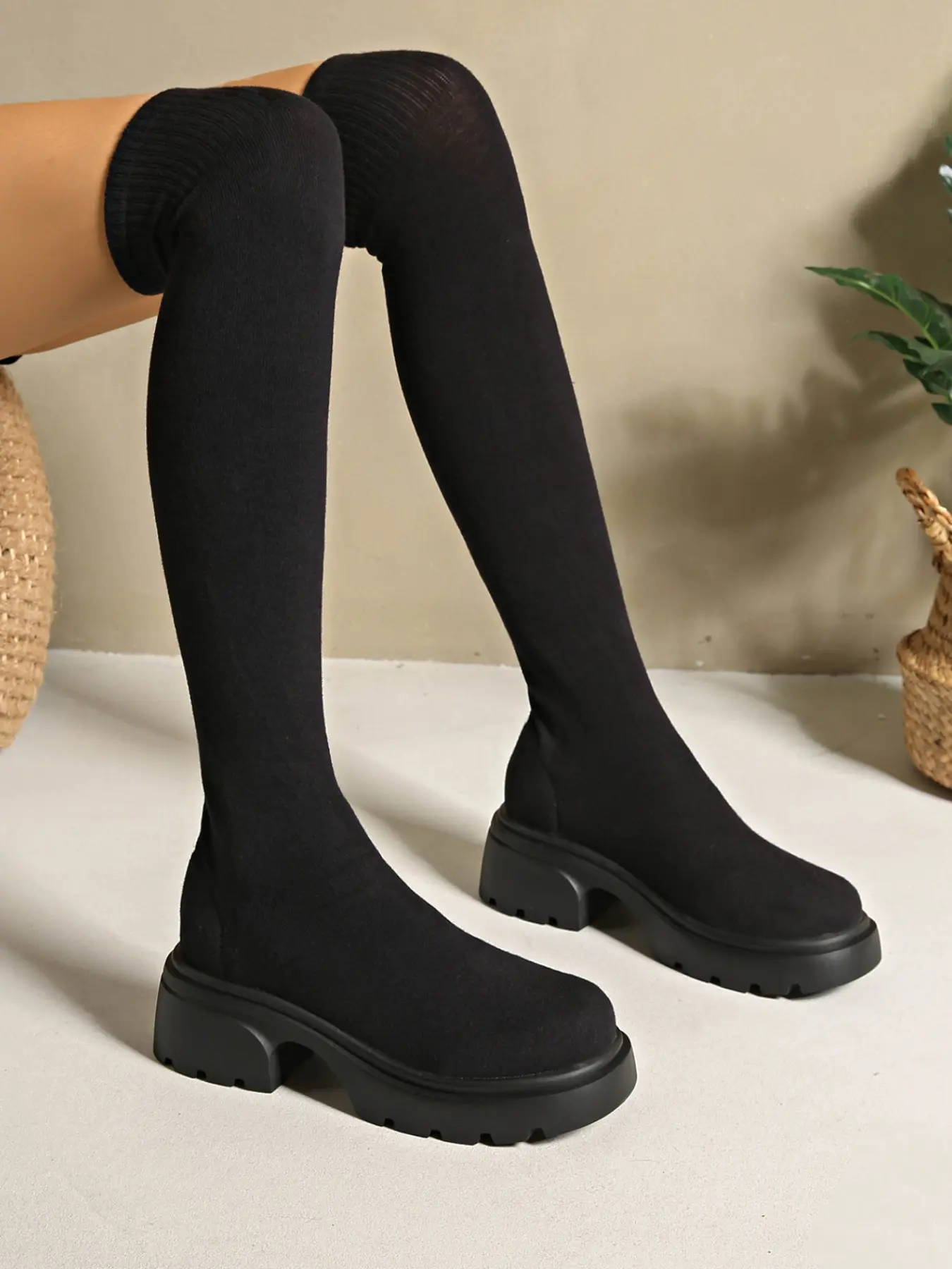 Women's Over-The-Knee Elastic Sock Boots, New Long Knit Thick Sole Chunky Heel Round Toe, Slimming High-Calf Boots, Versatile Fashion Daily Commute Shoes
